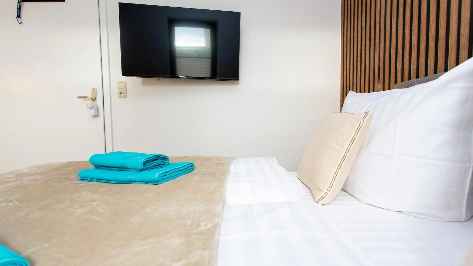 Gorilla Apartments Im Zentrum - Highspeed-Wlan 1St Floor Leipzig Germany