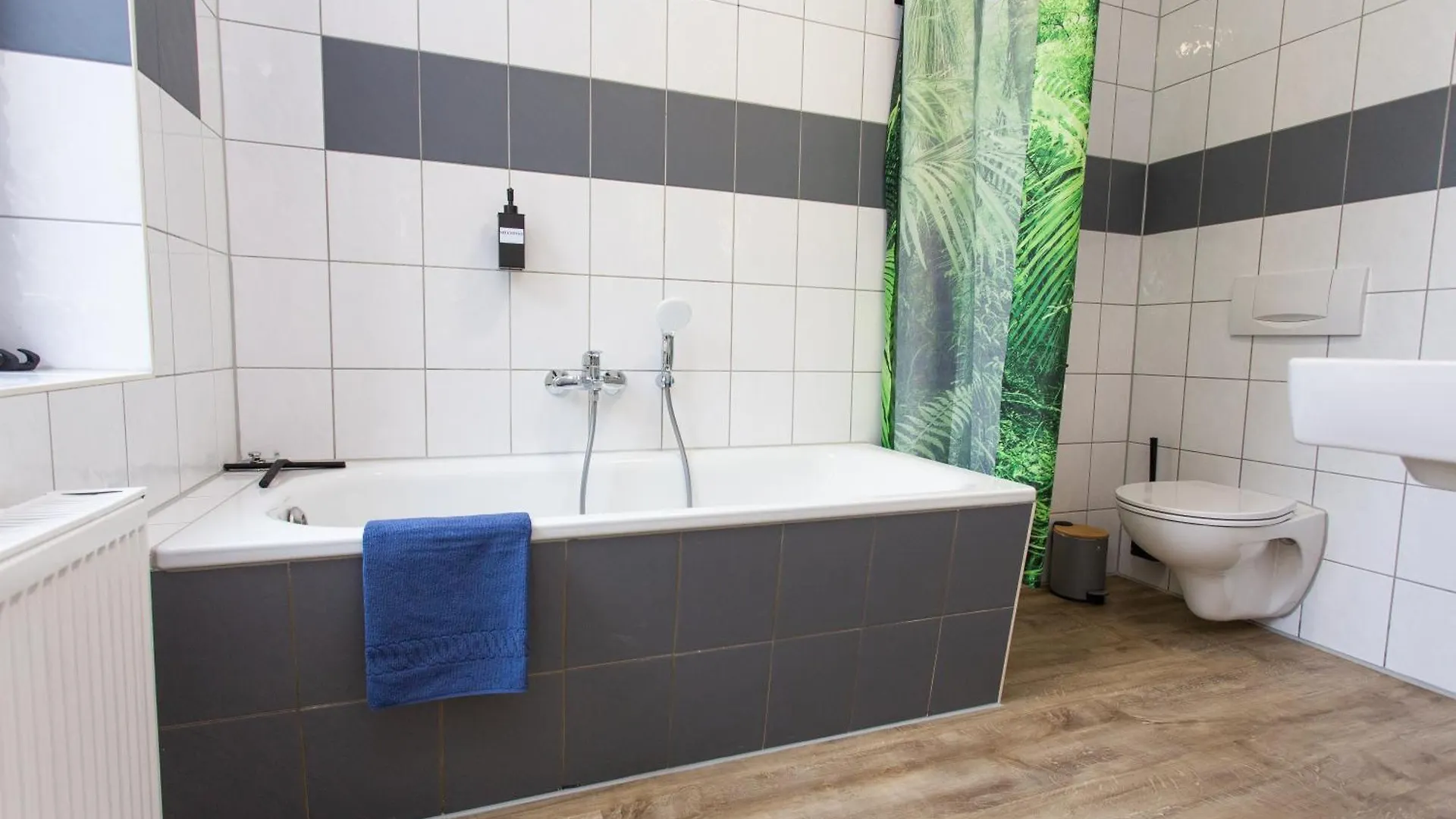 Gorilla Apartments Im Zentrum - Highspeed-Wlan 1St Floor Leipzig